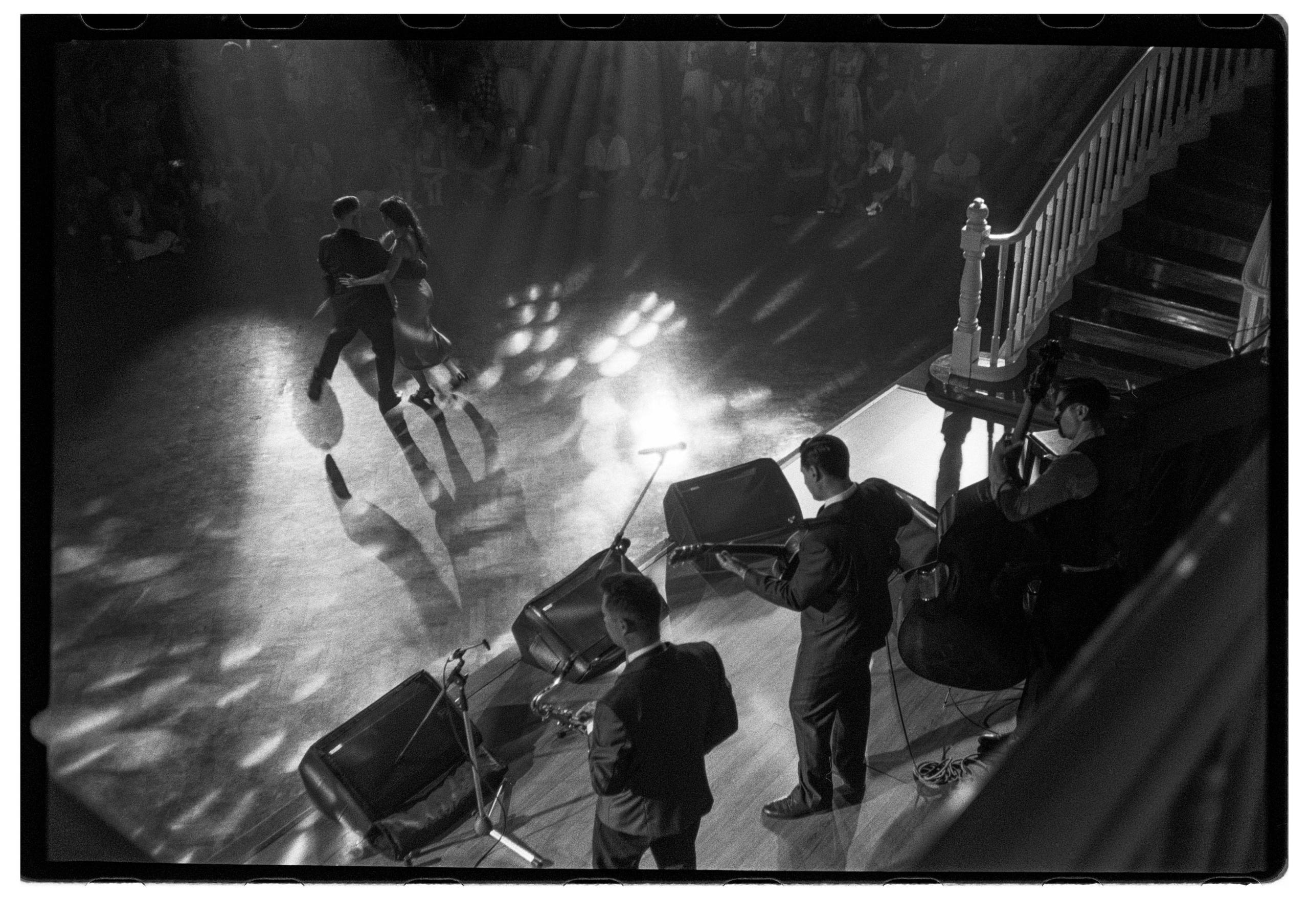 AgfaOptimaFlash-illfordHp5-CarmencitaFilmLab-RikardEkstrand