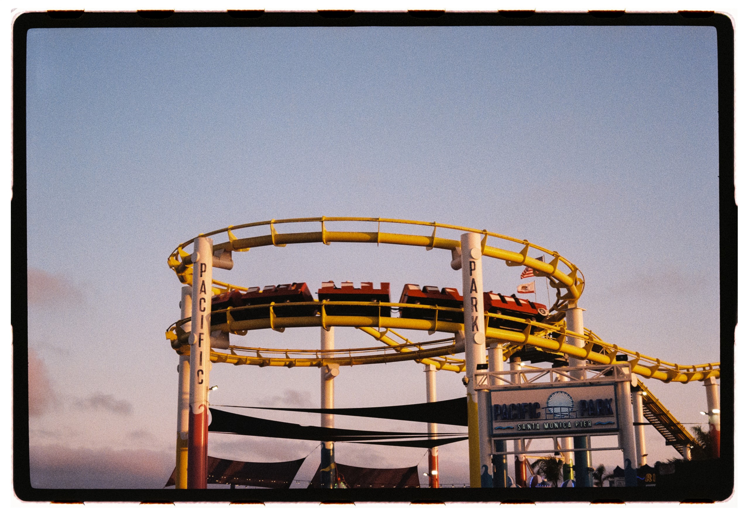 ContaxTVS-KodakGold200-CarmencitaFilmLab-IgnacioMartinez